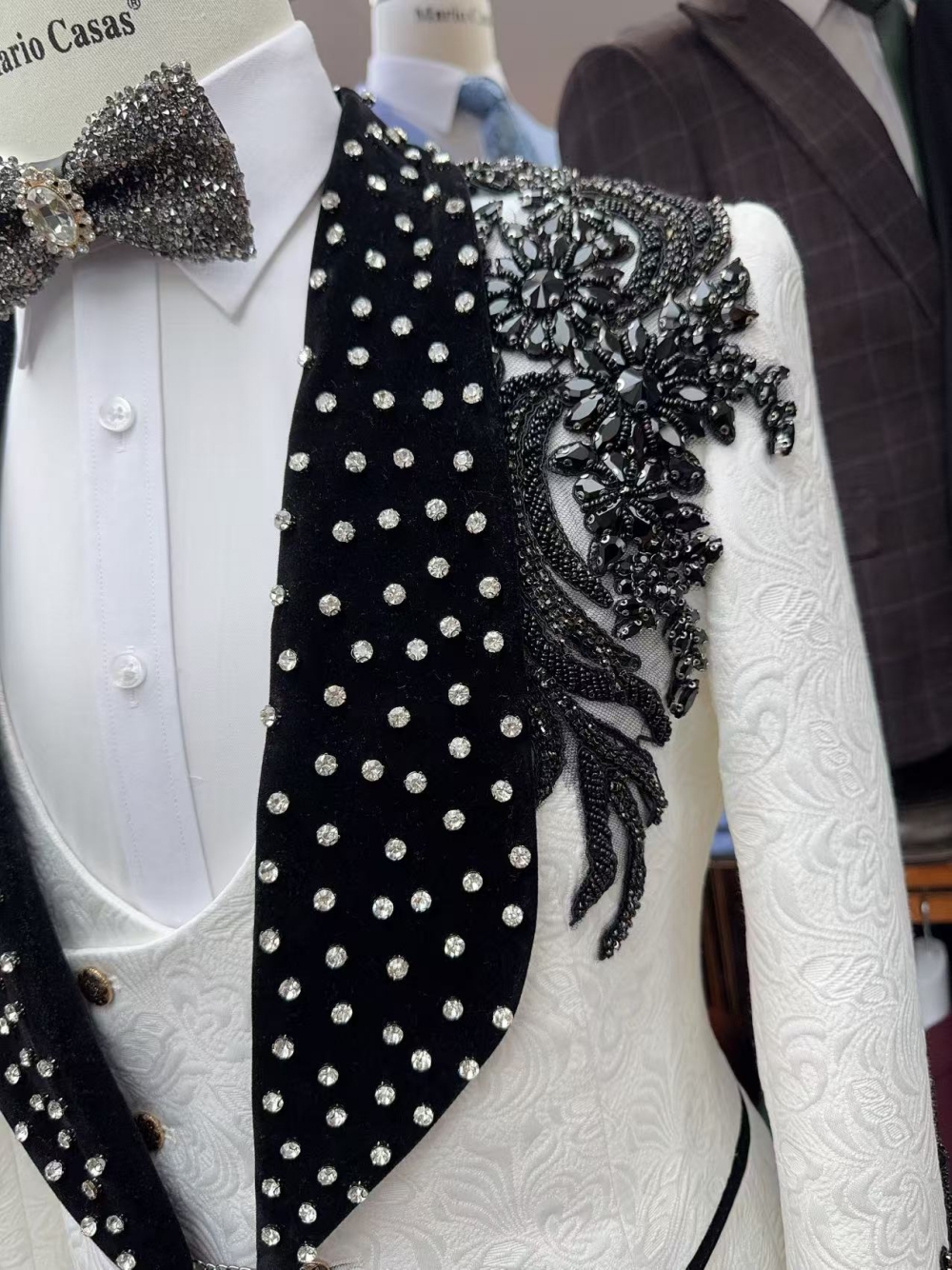On Sale Luxurious Shawl Lapel  - Mens Grooming Kit Luxury 리뷰 및 가격